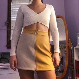 Long sleeve crop top